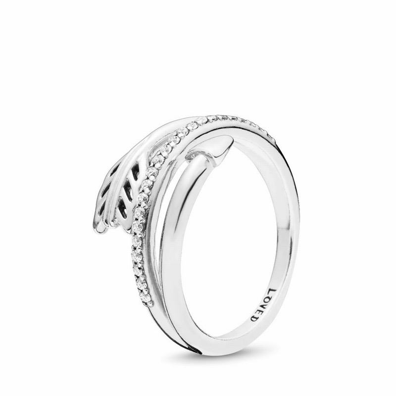 Pandora Sparkling Arrow Statement Ring Ireland - Sterling Silver/Cubic Zirconia - 648073VDK